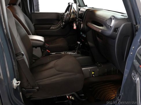 Used 2016 Jeep Wrangler Unlimited Sport w/ Quick Order Package 24S image 33