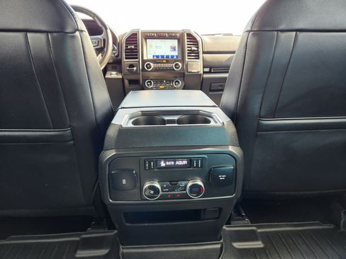 Used 2020 Ford Expedition Limited AWD/4WD image 14