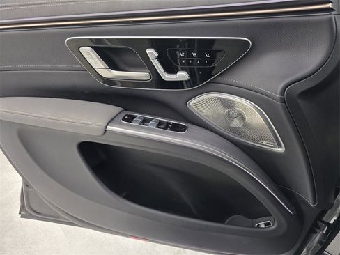 Certified 2023 Mercedes-Benz EQS 580 4MATIC SUV image 24