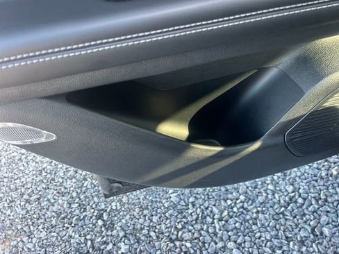 Used 2021 Lincoln Corsair AWD image 40