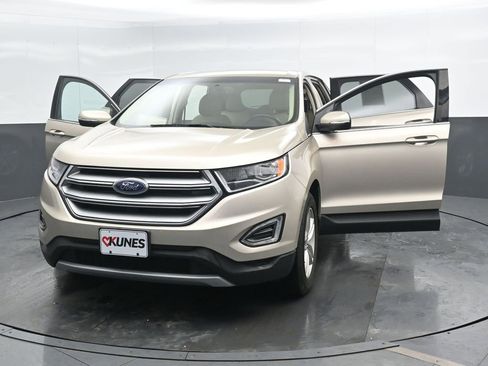 Used 2017 Ford Edge SEL w/ Utility Package image 39