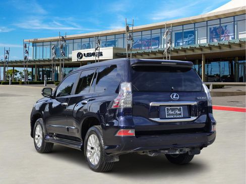 Used 2019 Lexus GX 460 Premium image 4