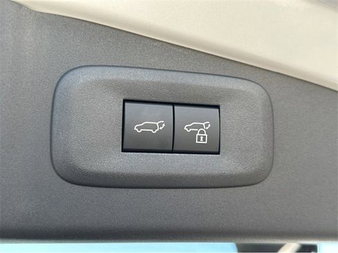 New 2026 Lexus RZ 450e AWD image 17