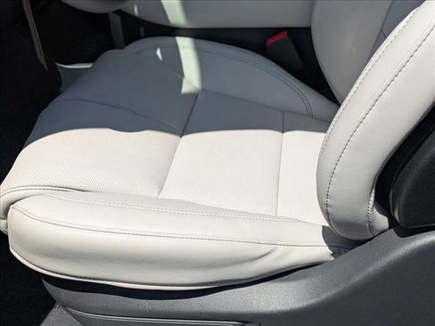 New 2026 Lincoln Aviator Reserve RWD image 4