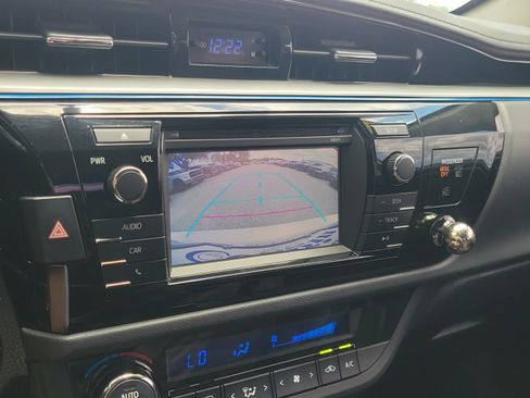 Used 2016 Toyota Corolla S FWD image 28