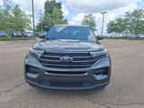 Used 2020 Ford Explorer XLT image 3