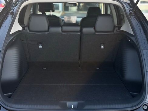 New 2026 Honda HR-V EX-L image 10
