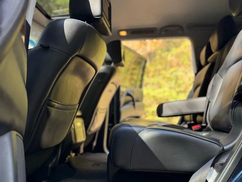 Used 2017 INFINITI QX80 2WD w/ Driver Assistance Package image 20