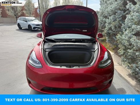 Used 2024 Tesla Model Y Long Range image 35