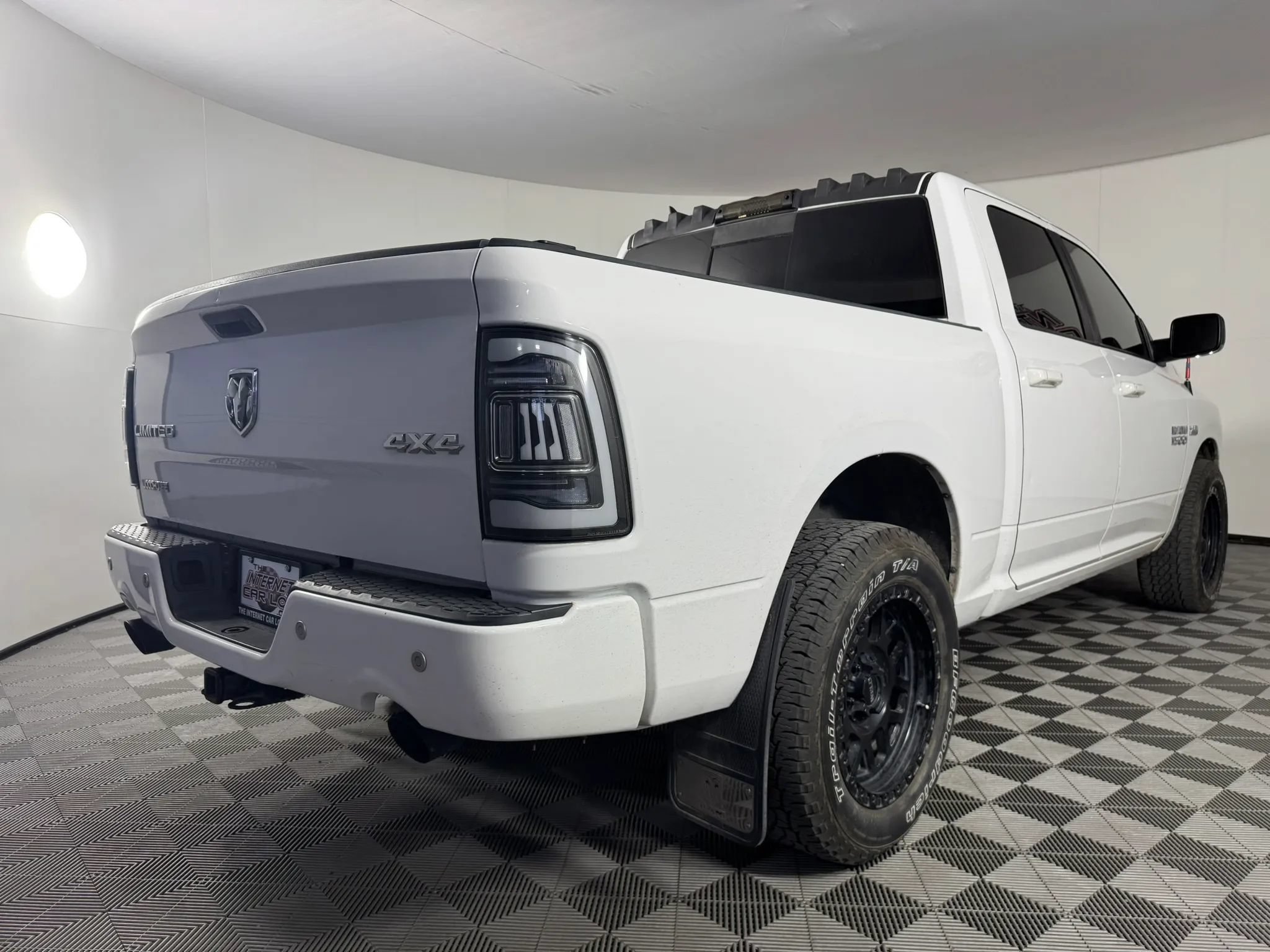 Used 2015 RAM 1500 Limited AWD/4WD image 27