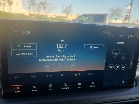 Used 2023 Lincoln Nautilus AWD w/ Premium Package image 16