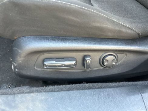 Used 2024 Honda Accord EX image 11