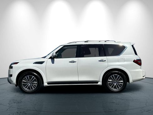 Used 2023 Nissan Armada SL w/ Captain's Chairs Package RWD image 7