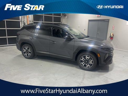 New 2025 Hyundai Tucson XRT image 1
