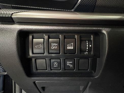 Used 2024 Subaru Forester Premium image 23