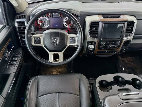 Used 2018 RAM 1500 Laramie image 4