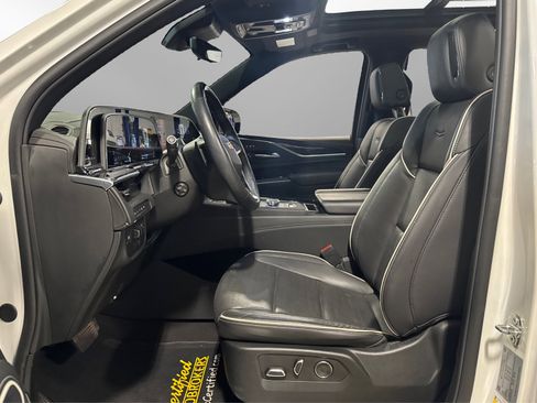 Used 2024 Cadillac Escalade Sport image 19