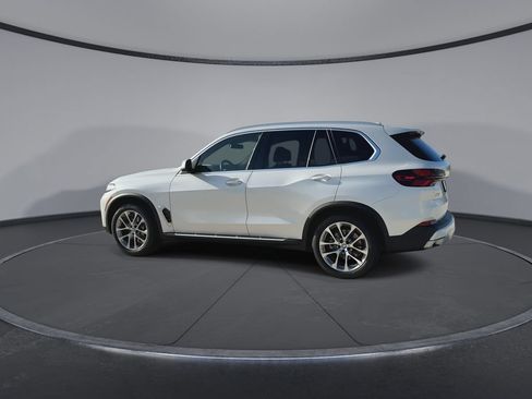 Used 2025 BMW X5 xDrive40i AWD/4WD image 6