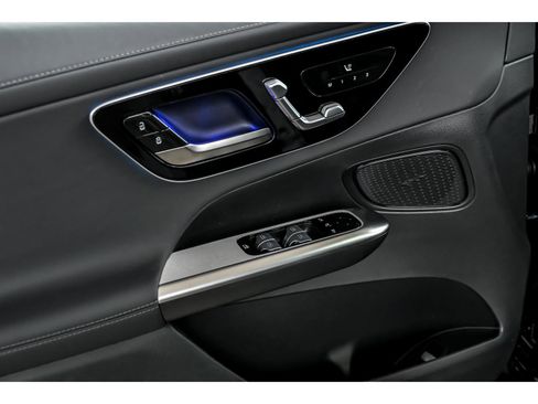 New 2026 Mercedes-Benz GLC 300 4MATIC image 5