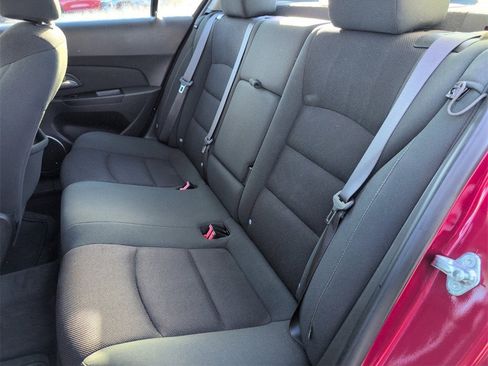 Used 2012 Chevrolet Cruze LT image 26