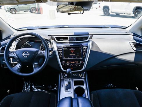 Used 2023 Nissan Murano S AWD/4WD image 13