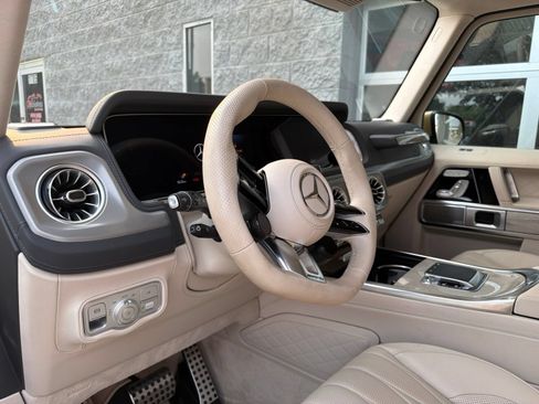 Used 2025 Mercedes-Benz G 63 AMG 4MATIC image 7