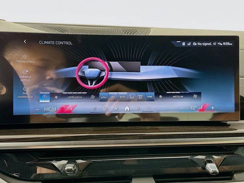 New 2026 BMW X5 xDrive50e image 14