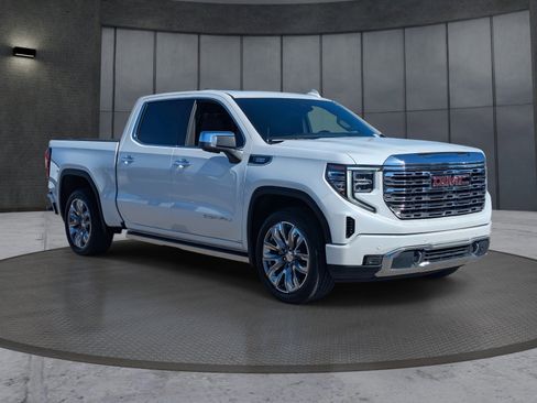 Used 2023 GMC Sierra 1500 Denali w/ Denali Reserve Package image 8
