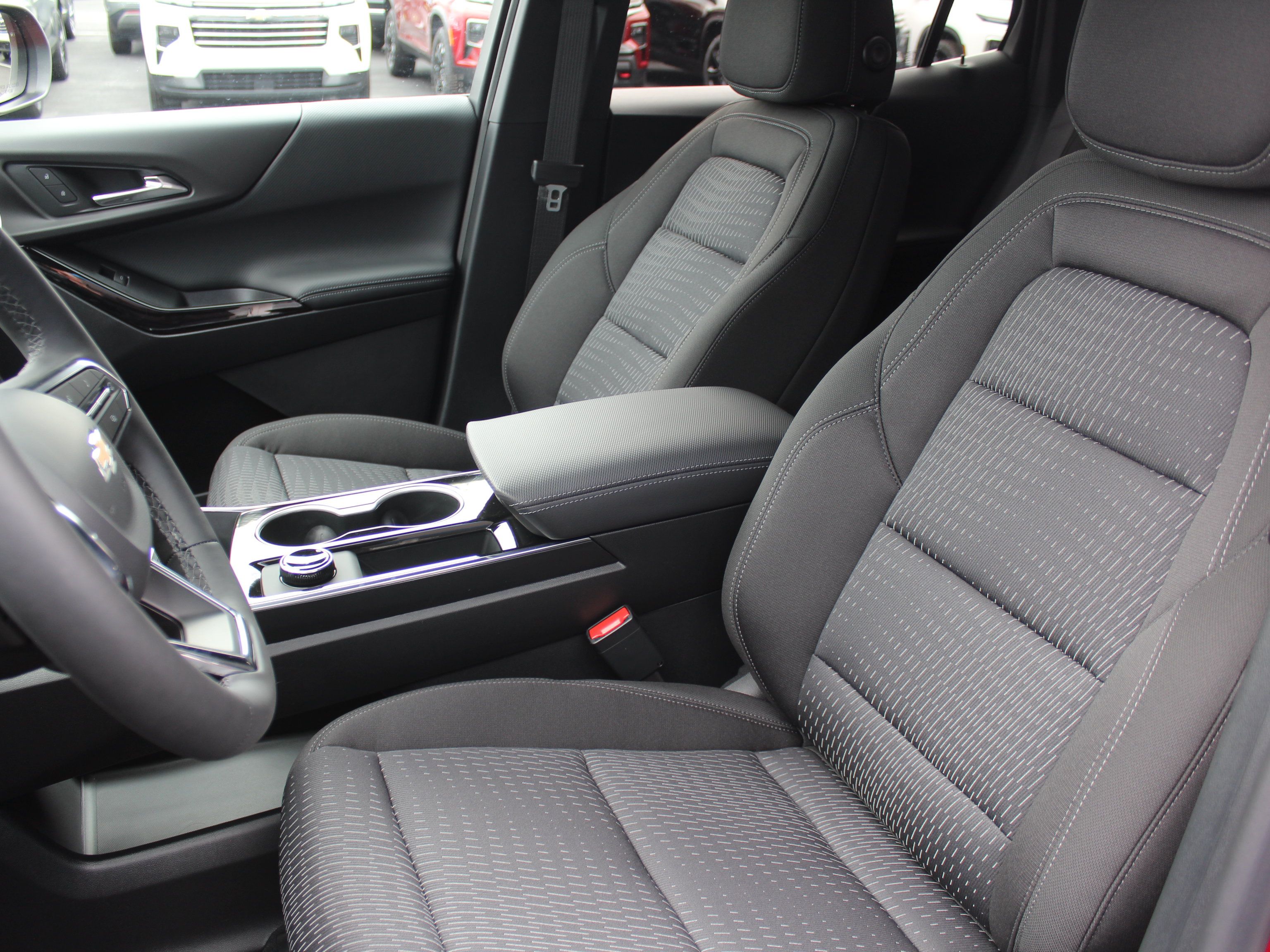 New 2027 Chevrolet Equinox LT AWD/4WD image 11
