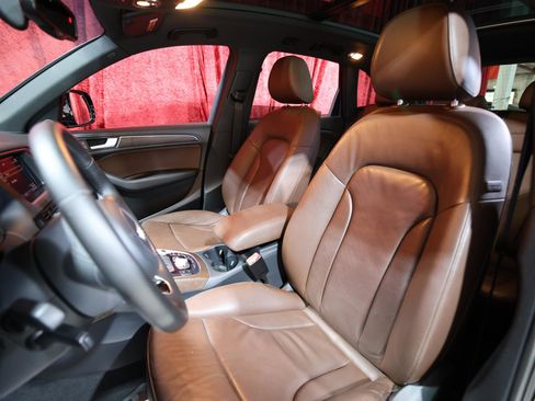 Used 2016 Audi Q5 3.0T Premium Plus image 13