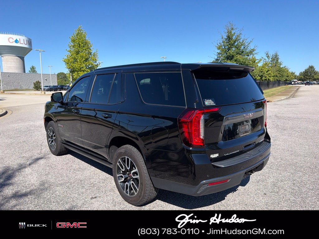 Used 2023 GMC Yukon AT4 w/ AT4 Premium Package AWD/4WD image 3