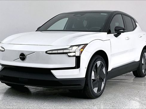 New 2026 Volvo EX30 Ultra w/ Protection Package AWD/4WD image 2