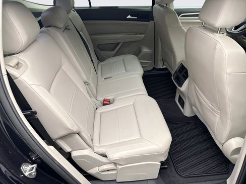 Used 2021 Volkswagen Atlas SE image 18