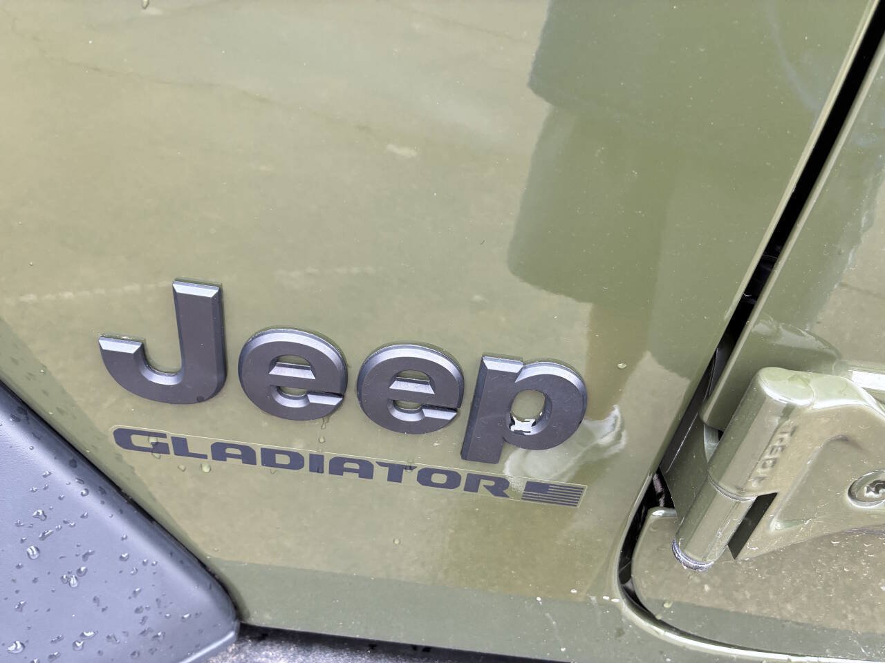 Used 2023 Jeep Gladiator Sport w/ Trailer Tow Package AWD/4WD image 21