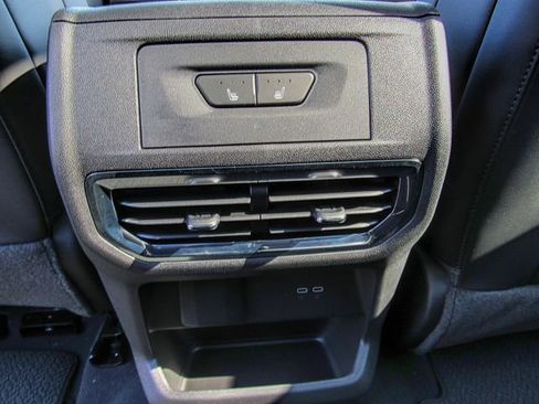 New 2025 GMC Sierra EV Denali image 19