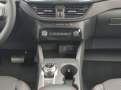 New 2026 Ford Escape ST-Line w/ Tech Pack #1 image 17