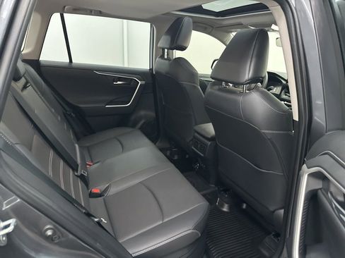 Used 2024 Toyota RAV4 Limited image 24
