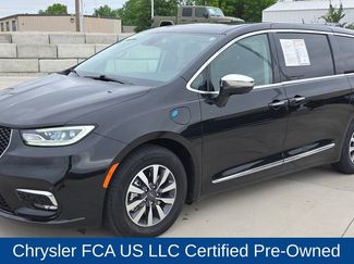 Certified 2022 Chrysler Pacifica Limited FWD 360° Tour
