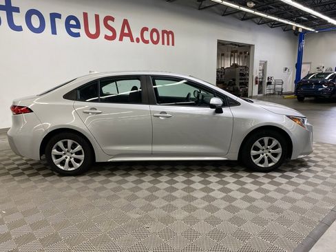 Used 2022 Toyota Corolla LE image 13