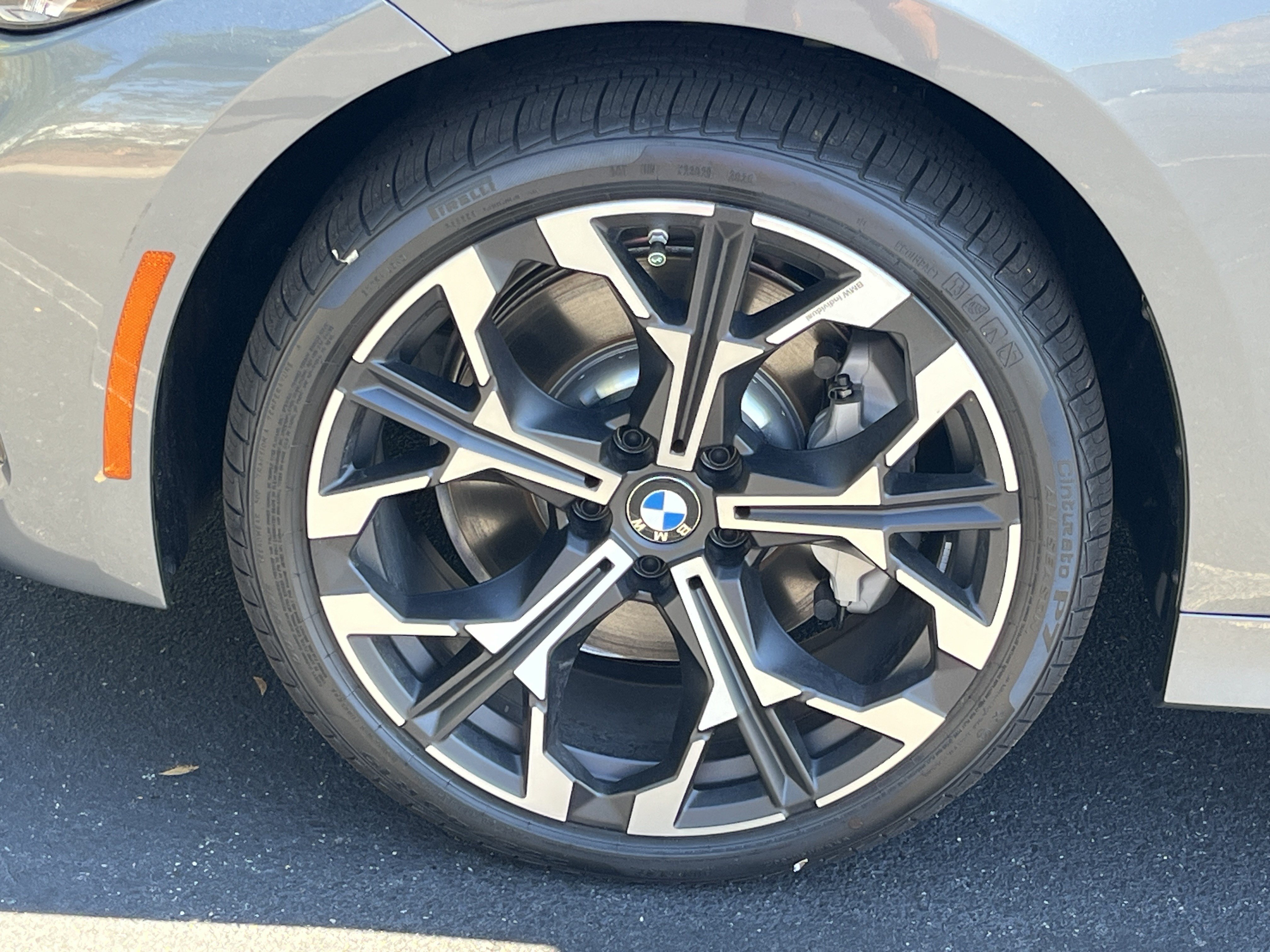 Certified 2026 BMW 330i Sedan w/ Premium Package RWD image 29