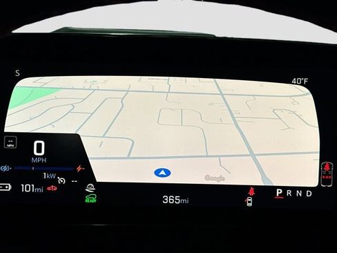 New 2025 Chevrolet Equinox EV RS w/ Convenience Package II image 13