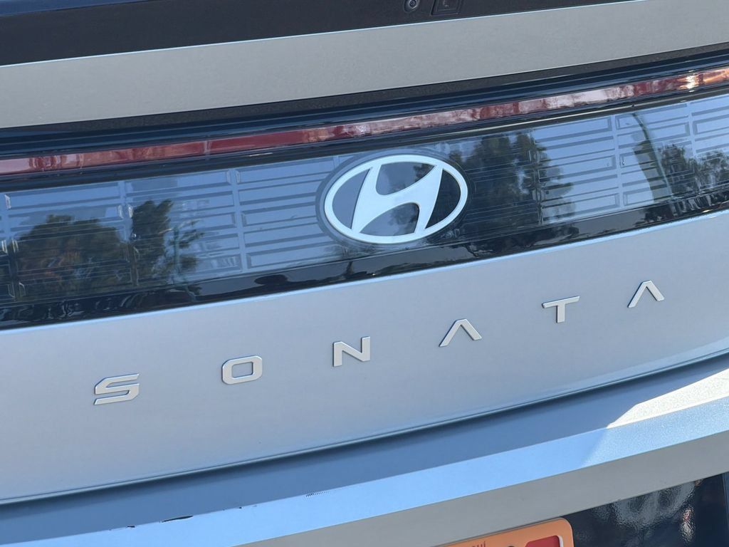 Used 2025 Hyundai Sonata SEL FWD image 24