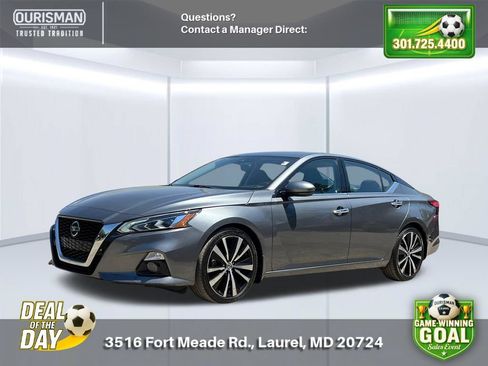 Used 2019 Nissan Altima 2.5 Platinum FWD image 2