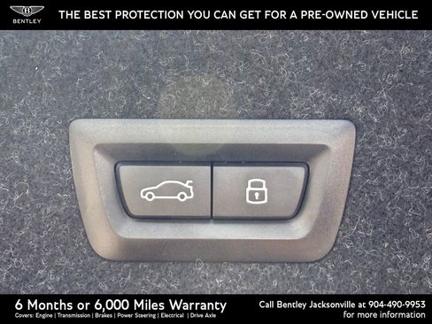 Used 2025 BMW M3 w/ Executive Package image 23