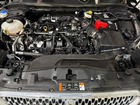 Certified 2022 Lincoln Corsair AWD w/ Equipment Group 101A image 25