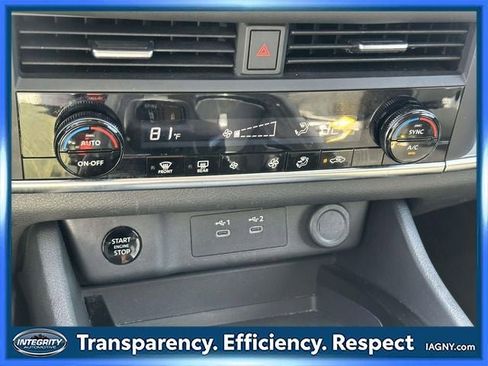 Certified 2024 Nissan Rogue SV AWD/4WD image 23