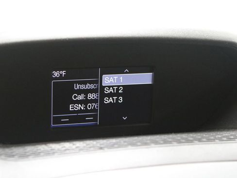 Used 2017 Ford Transit 350 XLT image 41