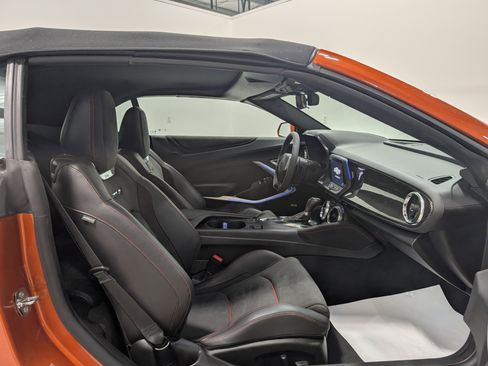 Used 2022 Chevrolet Camaro ZL1 image 22