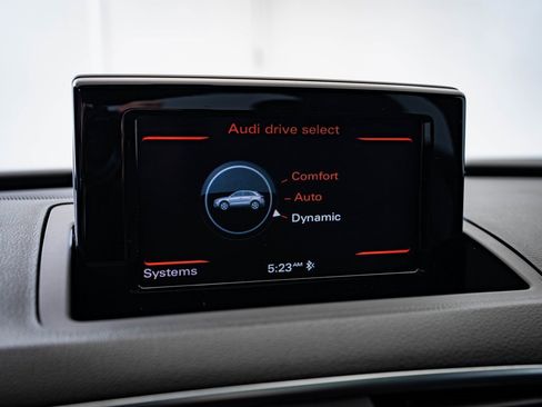 Used 2018 Audi Q3 2.0T Premium w/ Convenience Package image 32