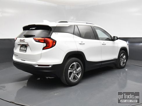 Used 2020 GMC Terrain SLT image 46